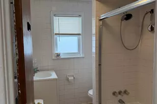 92-55 215th Pl, Queens Village, NY 11428 - Photo 11