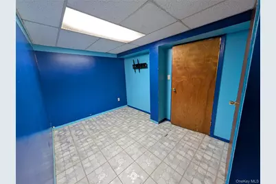 92-55 215th Place, Queens Village, NY 11428 - Photo 13