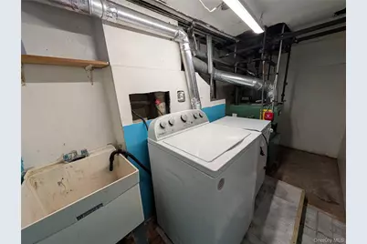 92-55 215th Place, Queens Village, NY 11428 - Photo 15