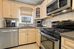 279 Millington Rd, Cortlandt Manor, NY 10567 - Photo 9