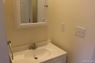 209 S Division St, Peekskill, NY 10566 - Photo 9