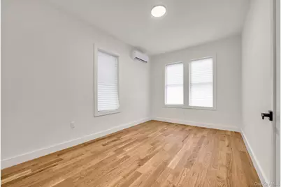 1517 Gillespie Avenue, Bronx, NY 10461 - Photo 19