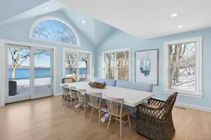 11 Bay View Dr E, Hampton Bays, NY 11946 - Photo 3