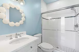 11 Bay View Dr E, Hampton Bays, NY 11946 - Photo 7