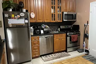 162-41 Powells Cove Blvd, Whitestone, NY 11357 - Photo 1