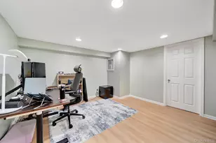 4 Cecil Pl, Hicksville, NY 11801 - Photo 19