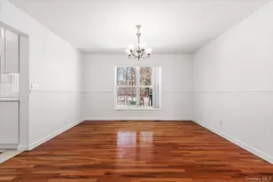 44 Greenvale Cir, White Plains, NY 10607 - Photo 11