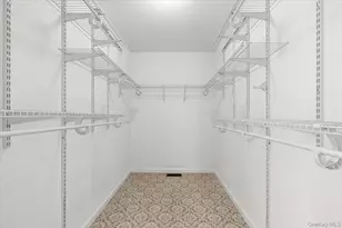 44 Greenvale Cir, White Plains, NY 10607 - Photo 19