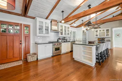 1600 Pine Tree Road, Cutchogue, NY 11935 - Photo 5