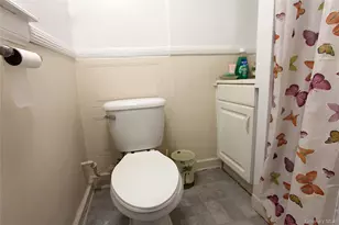 60-59 70th St, Maspeth, NY 11378 - Photo 15