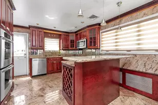 830 Pepperidge Rd, Westbury, NY 11590 - Photo 9