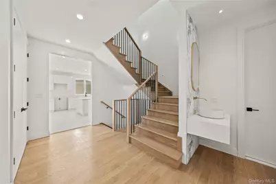 1 Manor Drive #202, Monsey, NY 10952 - Photo 5