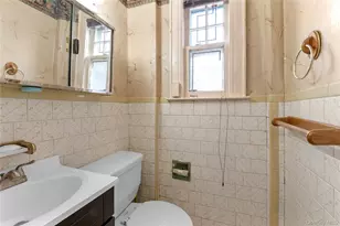 146-10 13th Ave, Whitestone, NY 11357 - Photo 9