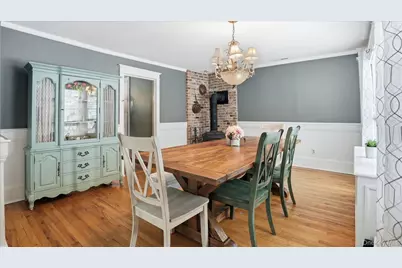 149 Union Avenue, Islip, NY 11751 - Photo 9