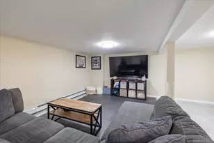 153 N Queens Ave, Massapequa, NY 11758 - Photo 13