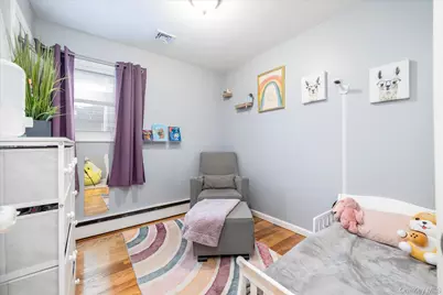 153 N Queens Avenue, Massapequa, NY 11758 - Photo 11