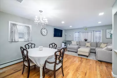 153 N Queens Avenue, Massapequa, NY 11758 - Photo 7