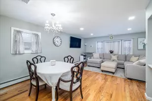 153 N Queens Ave, Massapequa, NY 11758 - Photo 7