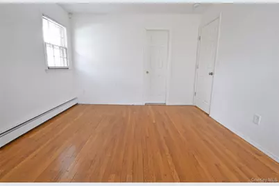 205 Connetquot Road, Oakdale, NY 11769 - Photo 21