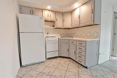 205 Connetquot Road, Oakdale, NY 11769 - Photo 27