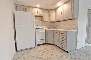 205 Connetquot Rd, Oakdale, NY 11769 - Photo 27