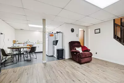 135 5th Avenue, Kings Park, NY 11754 - Photo 29