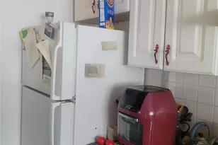 29-31 Falcon Ave, Far Rockaway, NY 11691 - Photo 17