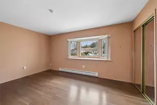 25 Freemont Ln, Coram, NY 11727 - Photo 17