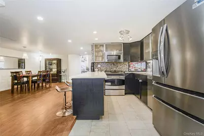 10 Bay Street Landing #1D, New York, NY 10301 - Photo 3