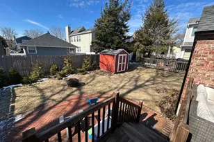 17 Cottonwood Rd, Port Washington, NY 11050 - Photo 13