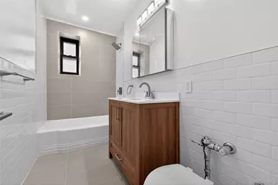 91-08 32nd Avenue #E207, Jackson Heights, NY 11369 - Photo 9