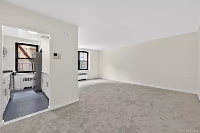 91-08 32nd Avenue #E207, Jackson Heights, NY 11369 - Photo 5