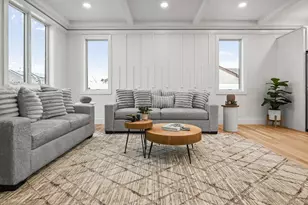 14 Hoover Ln, Bethpage, NY 11714 - Photo 3