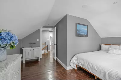 201 Woodbine Avenue, Northport, NY 11768 - Photo 23