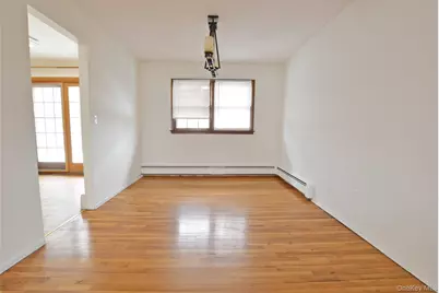 205 Connetquot Road, Oakdale, NY 11769 - Photo 9