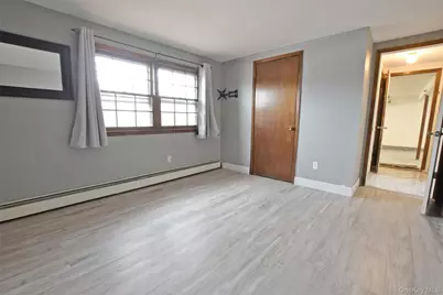 205 Connetquot Road, Oakdale, NY 11769 - Photo 23