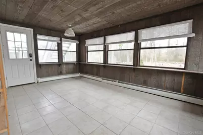 205 Connetquot Road, Oakdale, NY 11769 - Photo 29