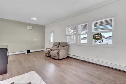 40 Scholar Lane, Commack, NY 11725 - Photo 19