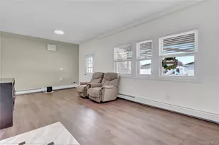 40 Scholar Ln, Commack, NY 11725 - Photo 19