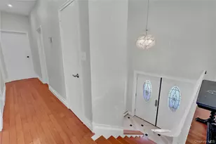 40 Scholar Ln, Commack, NY 11725 - Photo 5