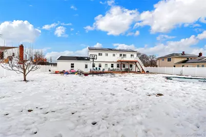 40 Scholar Lane, Commack, NY 11725 - Photo 25