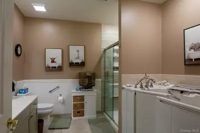 21 Greentree Court, Shirley, NY 11967 - Photo 15