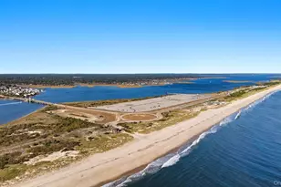 21 Greentree Ct, Shirley, NY 11967 - Photo 25