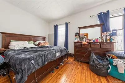 9412 Jamaica Avenue, Woodhaven, NY 11421 - Photo 19