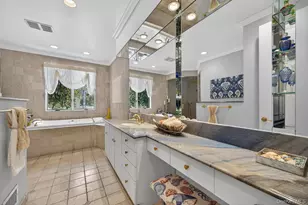 1 Hunting Ln, Old Westbury, NY 11568 - Photo 23