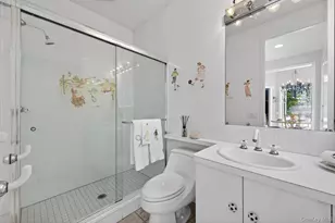 1 Hunting Ln, Old Westbury, NY 11568 - Photo 25