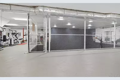 1 Hunting Lane, Old Westbury, NY 11568 - Photo 33