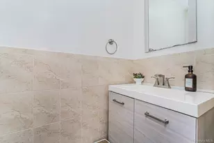 49 Llewellyn Pl, New York, NY 10310 - Photo 7