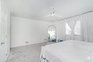 49 Llewellyn Pl, New York, NY 10310 - Photo 19