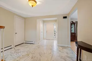 8 Sagamore Way S, Jericho, NY 11753 - Photo 3